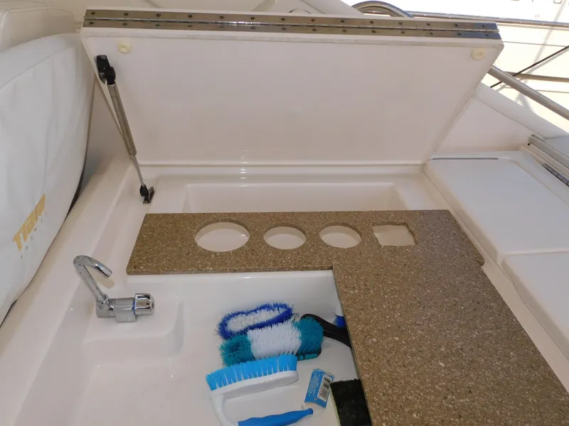 Slide: The Image of Tiara 36 Coronet 2013 - 33