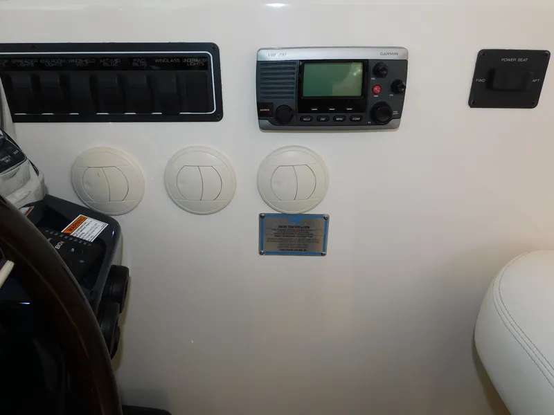 Slide: The Image of Tiara 36 Coronet 2013 - 44