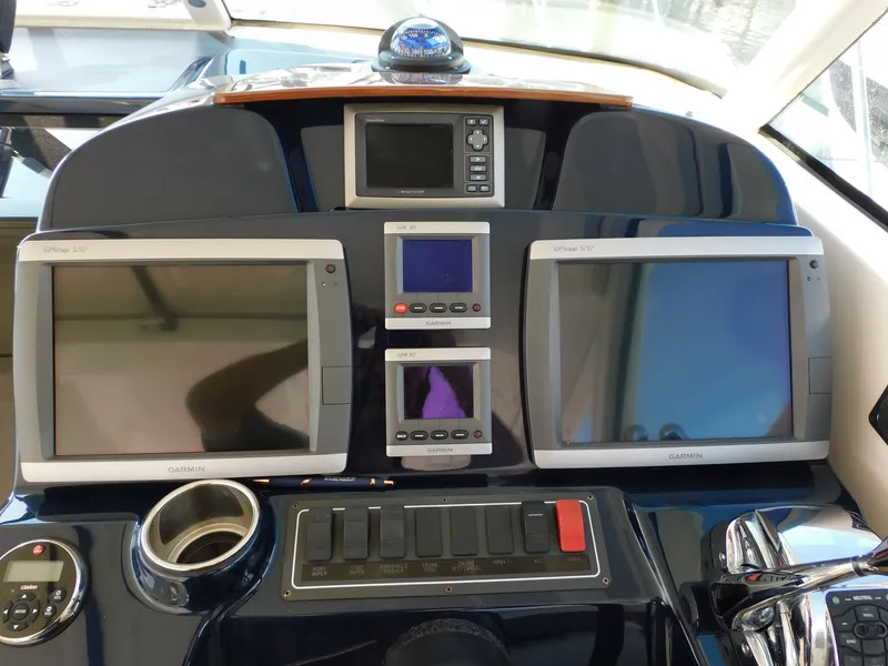 Slide: The Image of Tiara 36 Coronet 2013 - 47