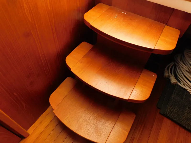 Slide: The Image of Tiara 36 Coronet 2013 - 59