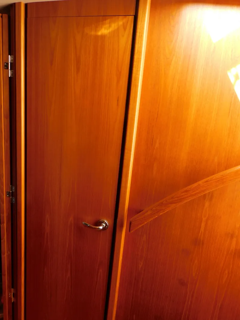 Slide: The Image of Tiara 36 Coronet 2013 - 61