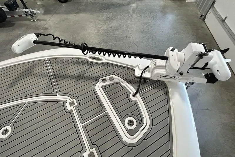 Slide: The Image of 2026 Tidewater 2500 Carolina Bay boat deck with Minn Kota trolling motor. - 5