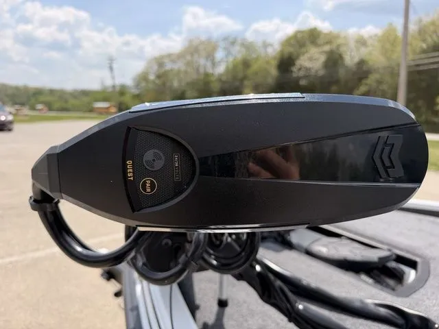 Slide: The Image of Phoenix Bass Boat 921 Elite X 2026 - 12