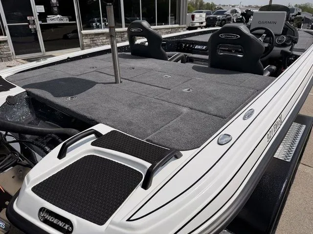 Slide: The Image of Phoenix Bass Boat 921 Elite X 2026 - 5