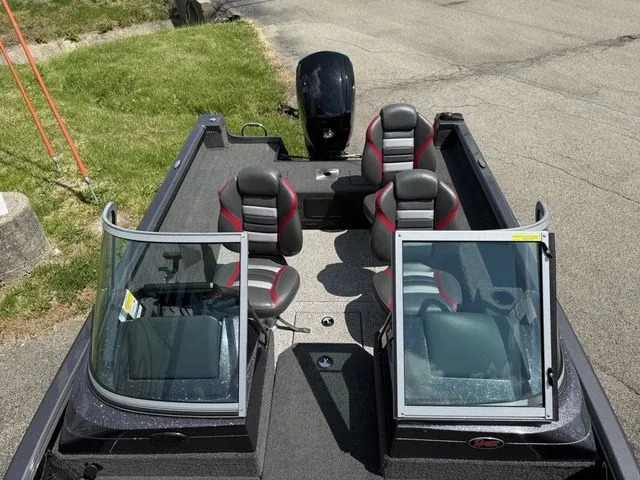 Slide: The Image of Ranger vs1670 2020 - 8