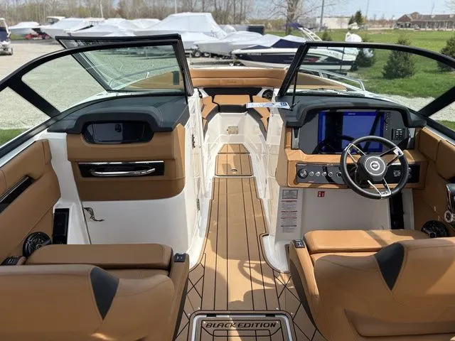 Slide: The Image of Chaparral SSX 30 2026 - 15