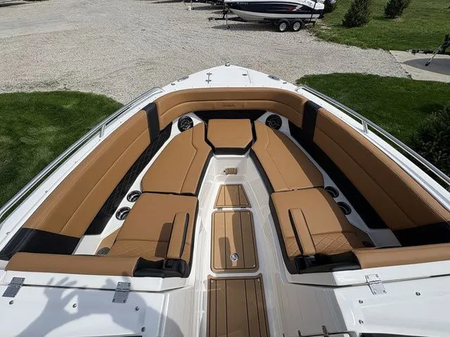 Slide: The Image of Chaparral SSX 30 2026 - 16