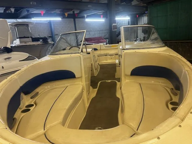 Slide: The Image of Bayliner 249 2003 - 7