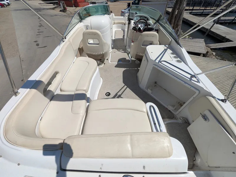 Slide: The Image of Chris-Craft 262 Sportdeck 2001 - 27