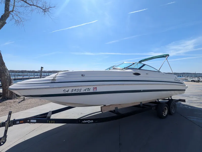 Slide: The Image of Chris-Craft 262 Sportdeck 2001 - 4