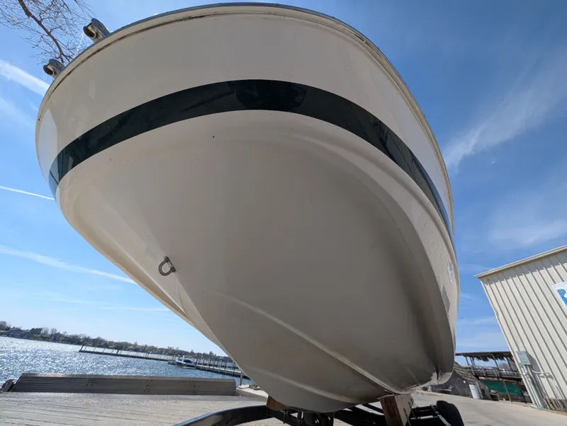 Slide: The Image of Chris-Craft 262 Sportdeck 2001 - 7