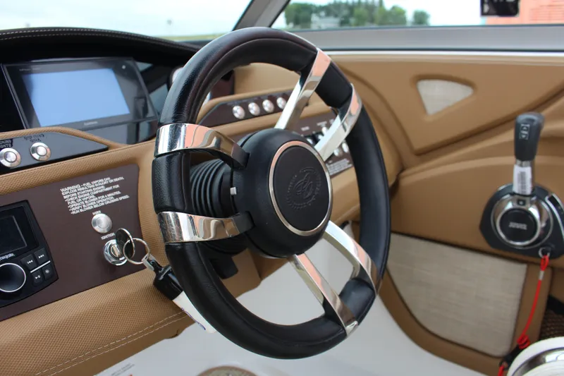 Slide: The Image of Cobalt R5WSS Surf 2017 - 30