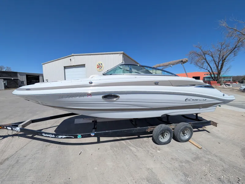 Slide: The Image of Crownline Boats Eclipse E4 2015 - 4