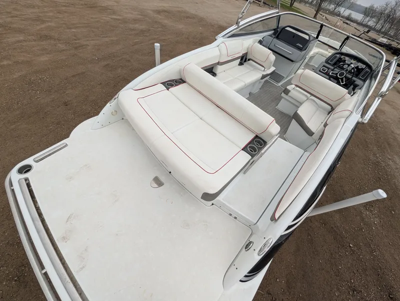 Slide: The Image of Formula 270 2014 - 11