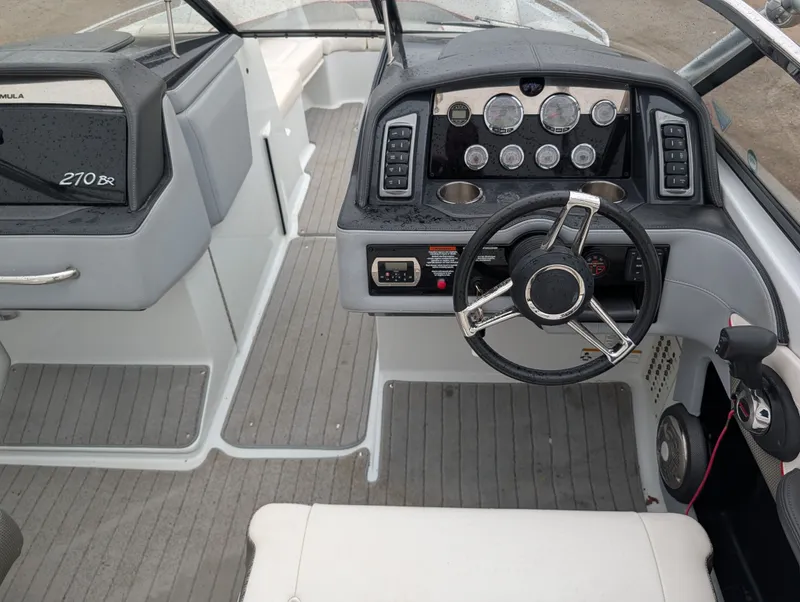 Slide: The Image of Formula 270 2014 - 15