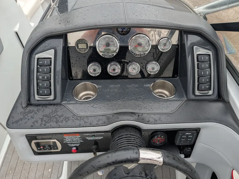 Slide: The Image of Formula 270 2014 - 16