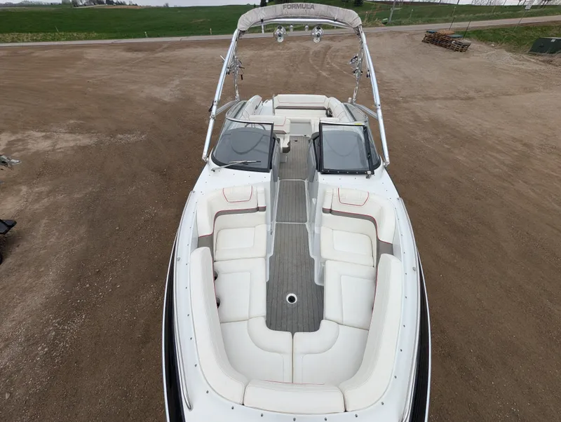 Slide: The Image of Formula 270 2014 - 19