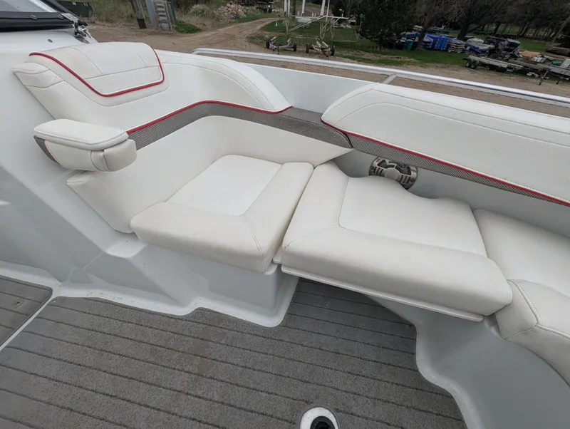 Slide: The Image of Formula 270 2014 - 22