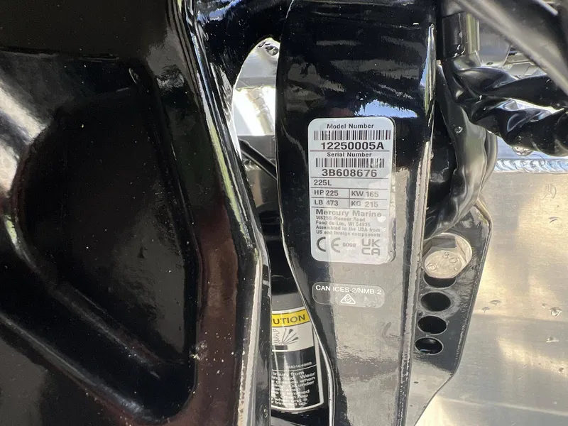 Slide: The Image of Harris Sunliner 230 2026 - 4