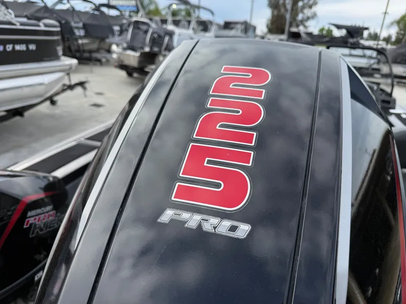 Slide: The Image of Tracker TARGA V-19 WT w/ 225Mercury Pro XS and a 9.9HP Mercury Kicker! 2022 - 6