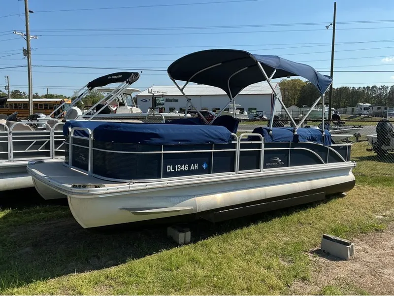 The Image of Bennington 22SSX 2014 - 2