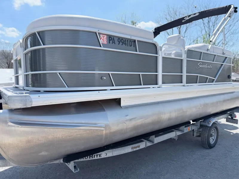 Slide: The Image of Sweetwater SW 2086 2017 - 12