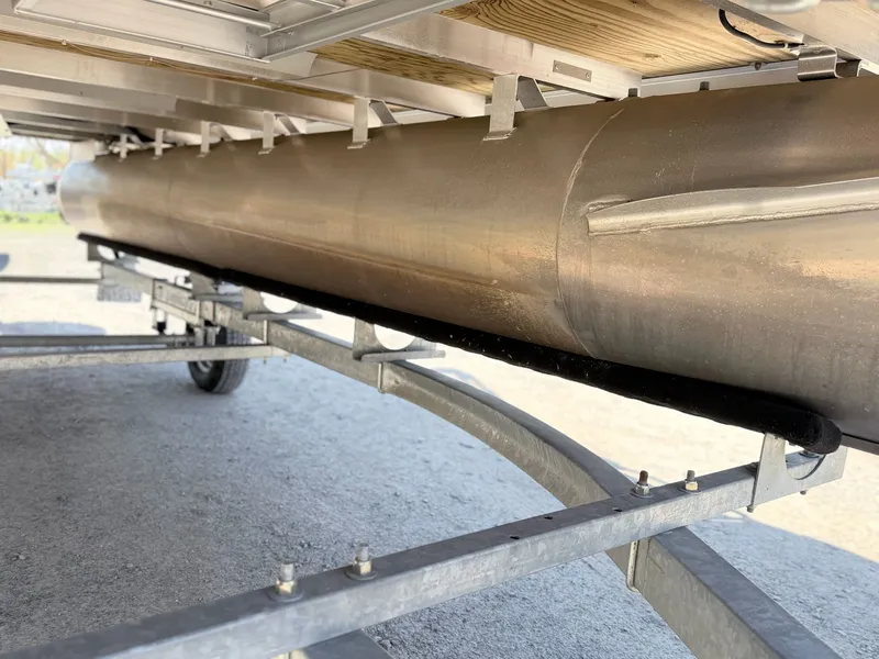 Slide: The Image of Sweetwater SW 2086 2017 - 15