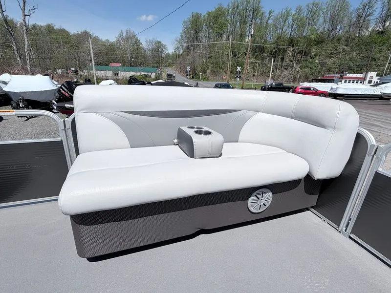 Slide: The Image of Sweetwater SW 2086 2017 - 3