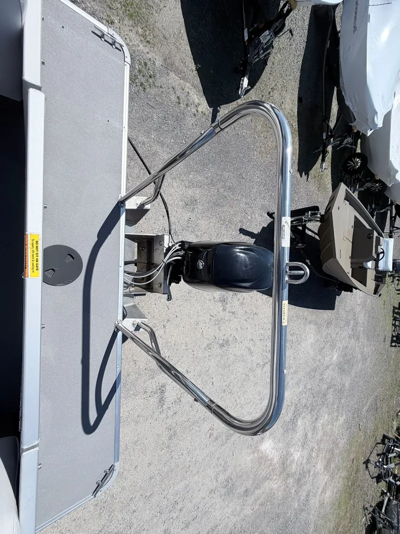 Slide: The Image of Sweetwater SW 2086 2017 - 8