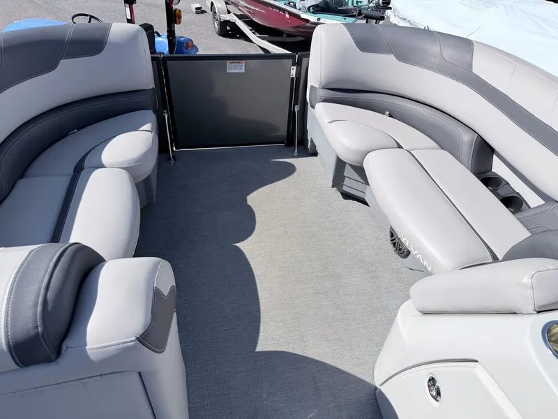 Slide: The Image of Sylvan L-3 DLZ 2021 - 25