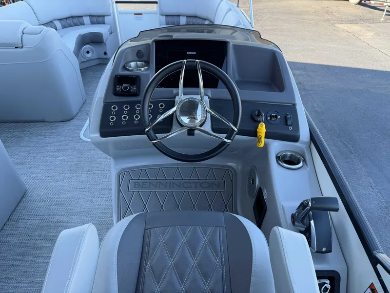 Slide: The Image of Bennington QX25 2023 - 13