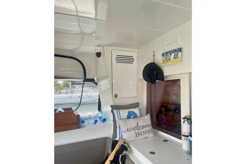 Slide: The Image of Interior of 2016 Lagoon 450 S yacht with decor and safety equipment. - 7