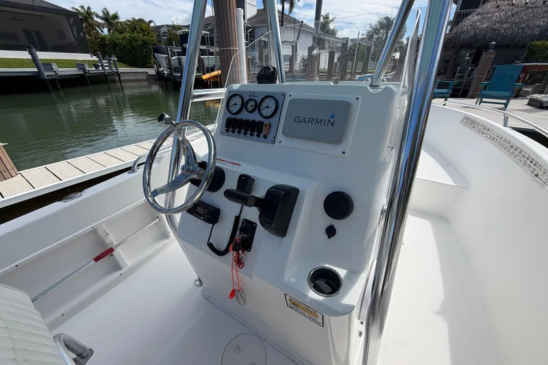 Slide: The Image of Center console of a 2017 Release 196 RX boat with Garmin navigation system. - 20