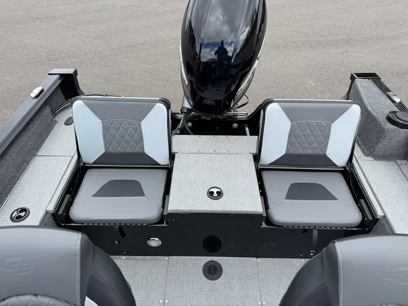 Slide: The Image of Interior of G3 Angler V164 C boat, model year 2026. - 19