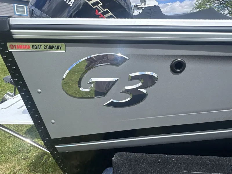 Slide: The Image of 2026 G3 Angler V1850 SF boat by Yamaha Boat Company. - 12