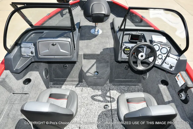 Slide: The Image of Tracker Pro Guide V-175 Combo 2026 - 38