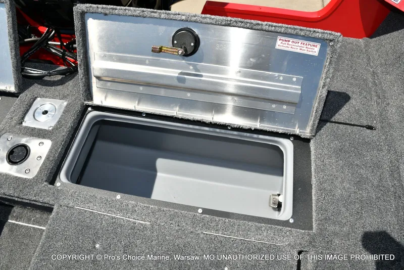 Slide: The Image of Tracker Pro Guide V-175 Combo 2026 - 78