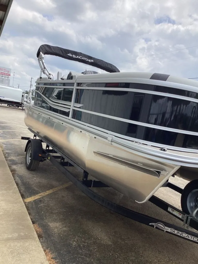 Slide: The Image of SunCatcher Select 20RC 2026 - 12