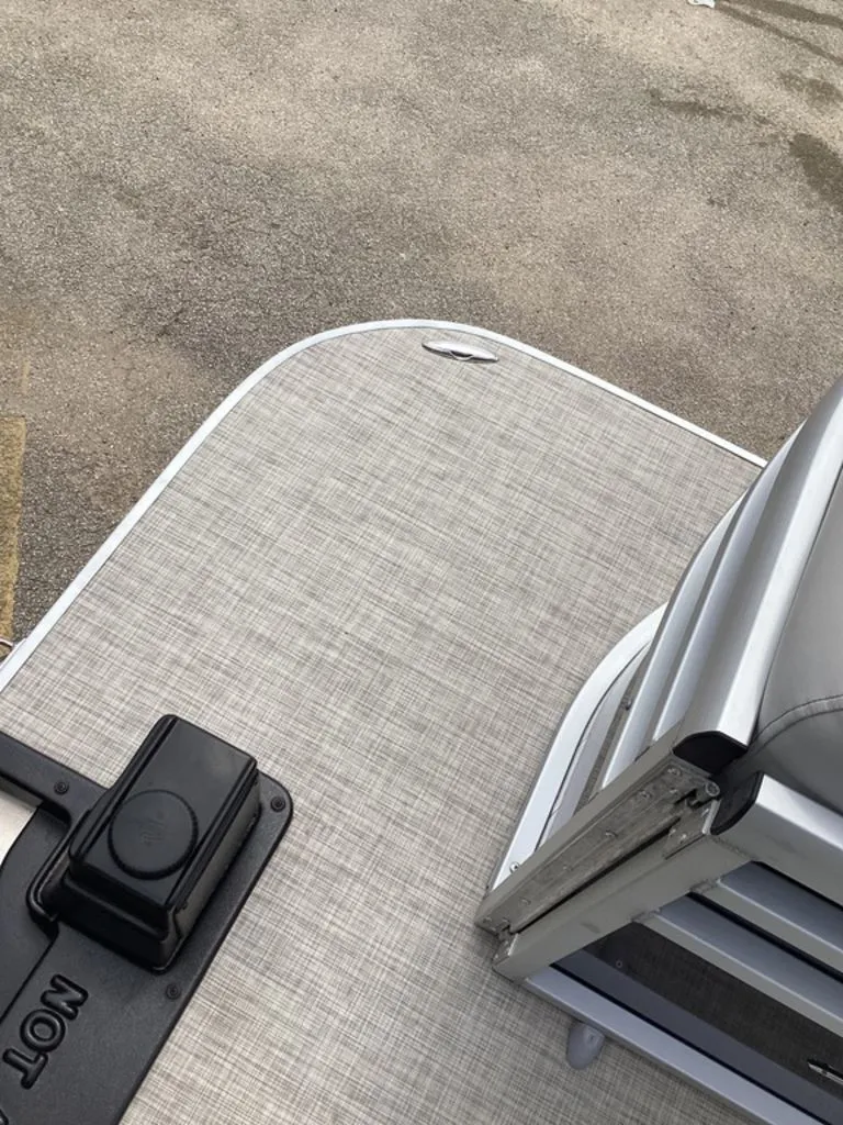 Slide: The Image of SunCatcher Select 20RC 2026 - 37