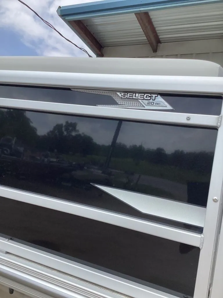 Slide: The Image of SunCatcher Select 20RC 2026 - 9