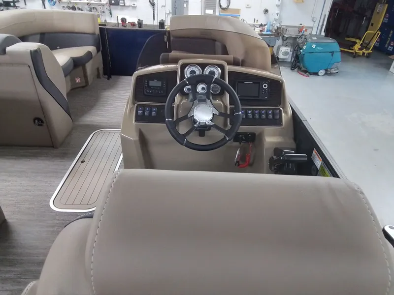 Slide: The Image of Sylvan Mirage X3 CLZ 2026 - 24