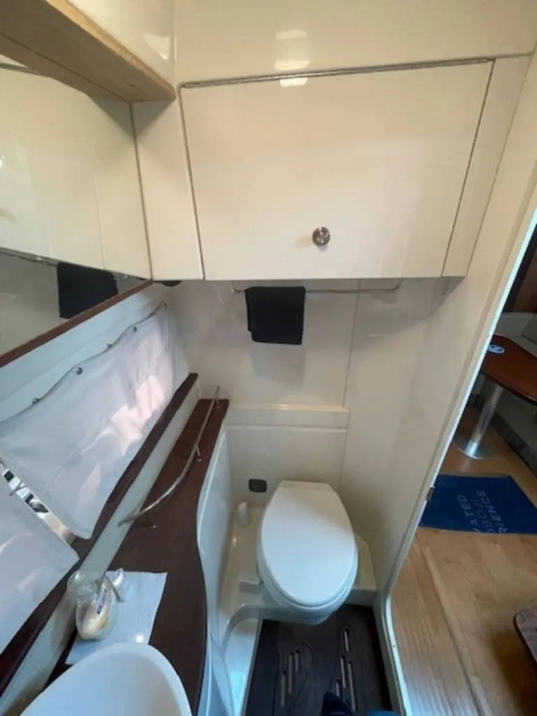 Slide: The Image of Sea Ray Sundancer 350 2014 - 11