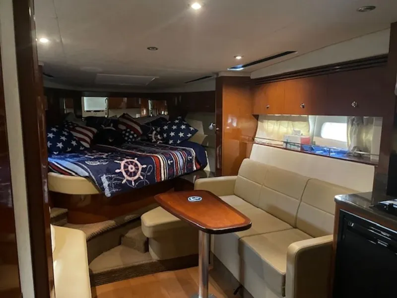 Slide: The Image of Sea Ray Sundancer 350 2014 - 6