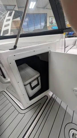 Slide: The Image of Yamaha 195S 2025 - 11