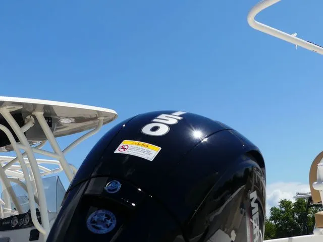 Slide: The Image of Bayliner Trophy T20CC 2026 - 8
