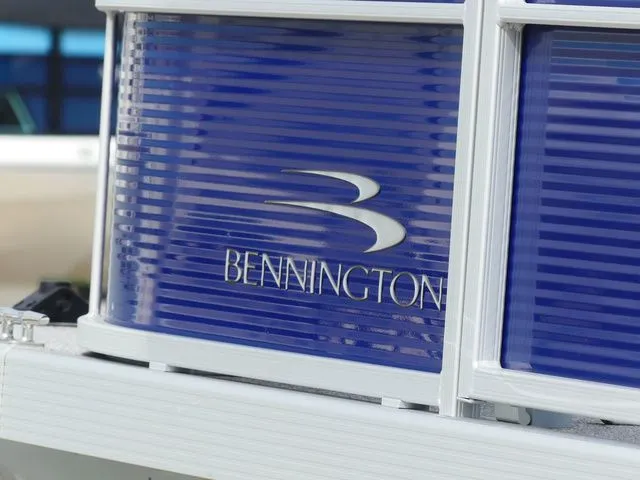 Slide: The Image of Bennington 18 S Line 2023 - 7