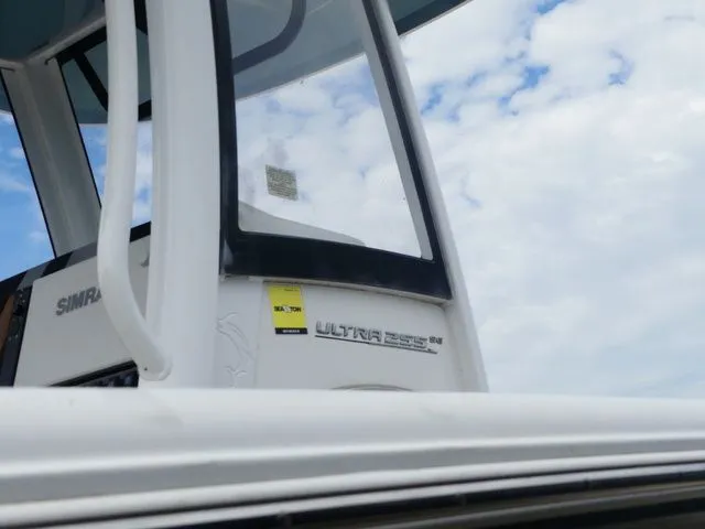 Slide: The Image of Sea Hunt Ultra 255 SE 2019 - 8