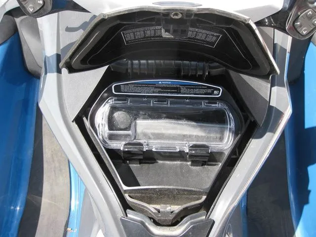 Slide: The Image of Sea-Doo GTX 155 2018 - 7