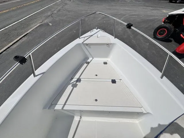Slide: The Image of Key Largo 1800CC Fish W/ 115HP Mercury & Trailer 2015 - 24