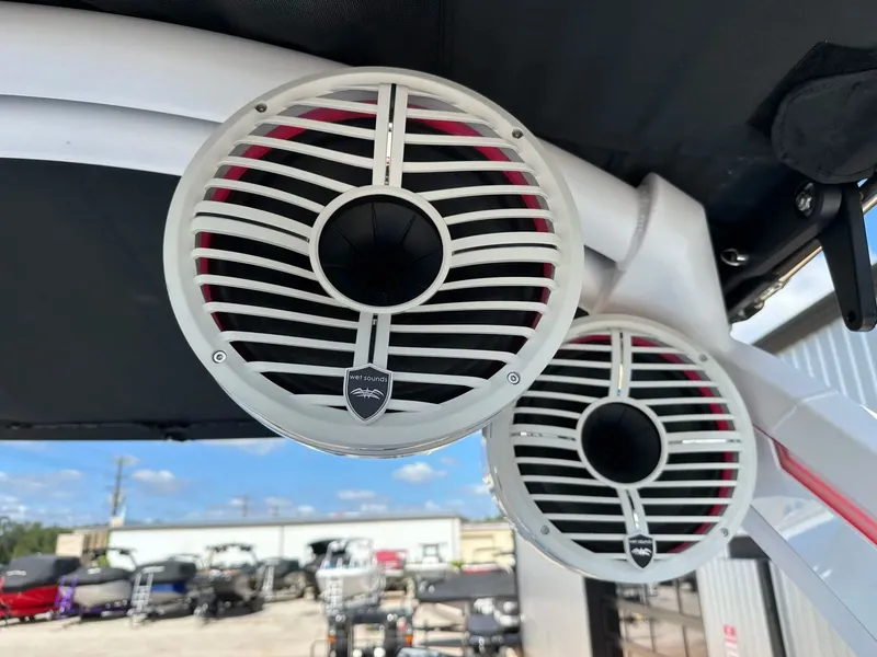 Slide: The Image of Tigé 25ZX 2022 - 44